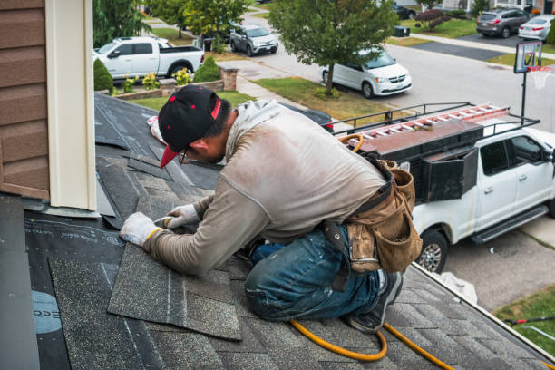 Professional Emergency Roof Repair technician working in Plainfield, OH